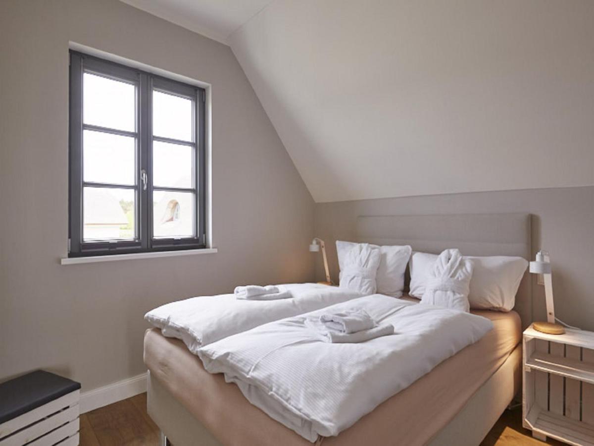 Reetland Am Meer - Premium Reetdachvilla Mit 3 Schlafzimmern, Sauna Und Kamin E24 Дранске Экстерьер фото